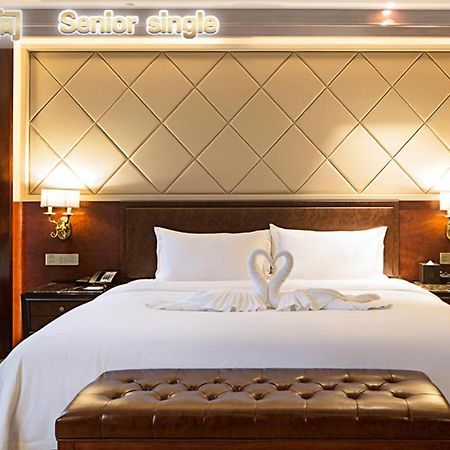 Chengdu Jin Yun Hotel Esterno foto